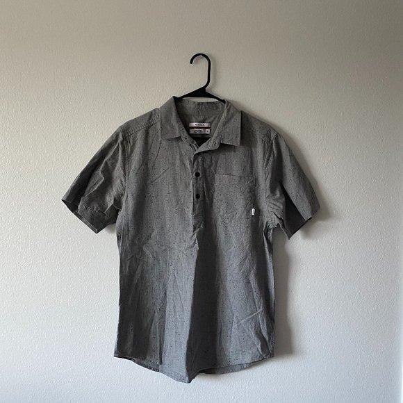 Nixon Other - Nixon Men's 3-button casual shirt
